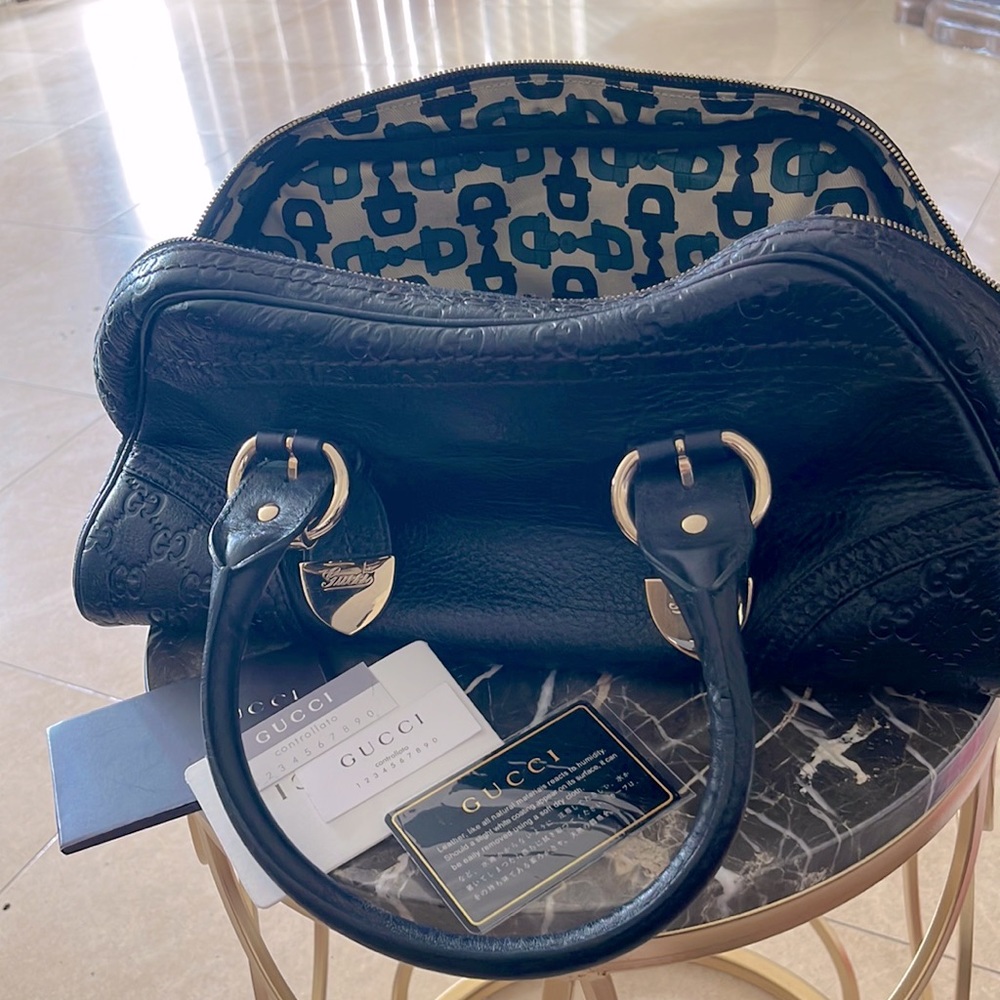 Gucci handbag black